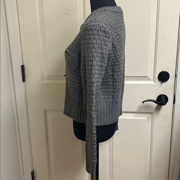 H&M Zip-Up Wool Blend Multi Zipper Sweater 
Size Medium, EUC - Picture 8 of 9